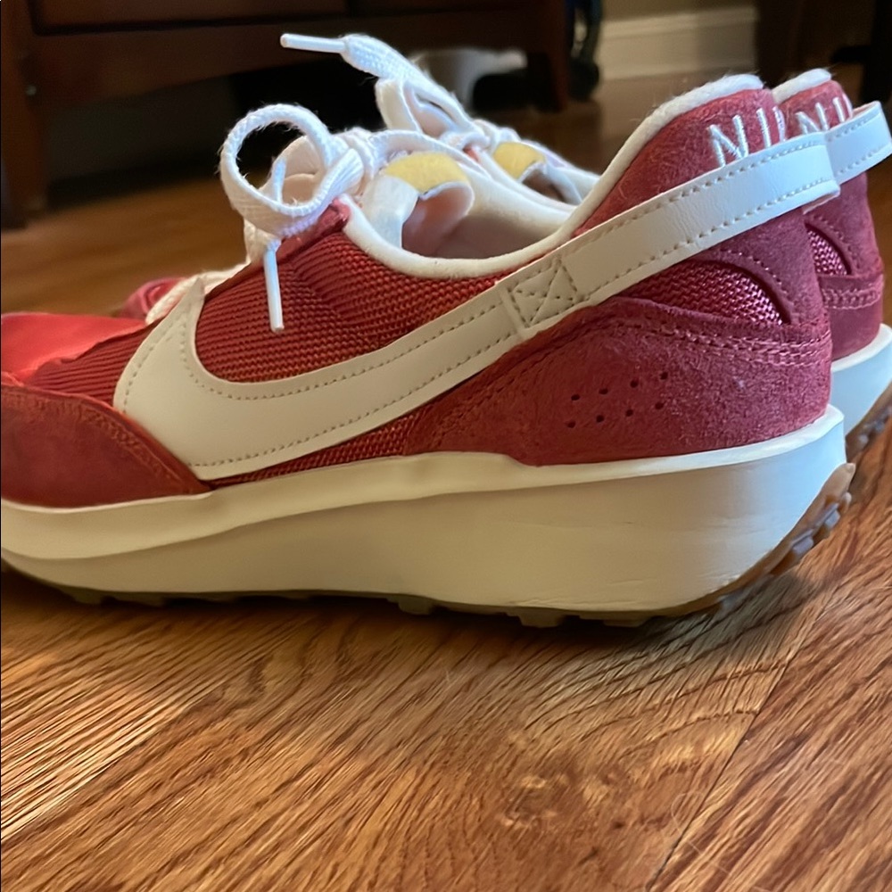 Women’s Nike Waffle Debut Shoe